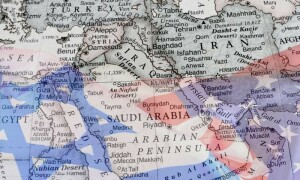 کیا امریکا، ایران اور لبنان کی حکومتیں تبدیل کرنے میں کامیاب ہوپائے گا؟