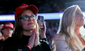 Trump finishes final campaign rally after speaking for nearly two hours
