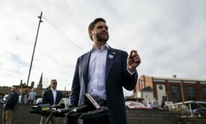 &lsquo;We could still win or lose this thing&rsquo;: Vance tells voters to &lsquo;stay in line&rsquo;