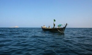 Fishermen&rsquo;s boat rally seeks end to use of fossil fuels