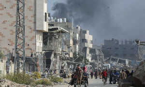 Israel says it is pushing to get aid into Gaza before US deadline as fighting persists