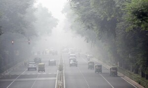 Toxic smog smothering India&rsquo;s capital smashes WHO limit