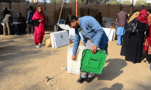 کراچی سمیت سندھ کے 18 اضلاع میں ضمنی بلدیاتی الیکشن، پاکستان پیپلز پارٹی آگے