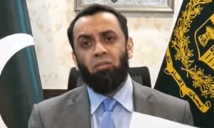 کسی احتجاج کی اجازت نہیں، سیاسی سرگرمی میں ملوث سرکاری افسران کیخلاف کارروائی ہوگی، عطا تارڑ