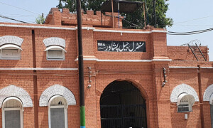 خیبرپختونخوا: جیل اصلاحات کیلئے سماجی کارکن عائشہ بانو کی زیر صدارت ذیلی کمیٹی قائم