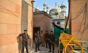 India mosque survey sparks clashes, leaving 2 dead in Uttar Pradesh