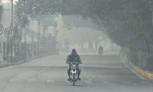 پنجاب: اسموگ کی شدت میں کمی آنے لگی، صوبے بھر میں 30 نئے اے کیو آئی مانیٹرز نصب