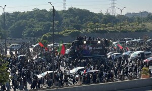 What has caused clashes between police and PTI supporters in Islamabad?