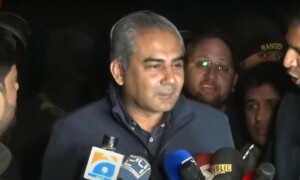 بشریٰ بی بی اور علی امین گنڈا پور مفرور ہیں، محسن نقوی