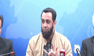 پی ٹی آئی احتجاج: مسلح شرپسند عناصر کا قائد مراد سعید وزیراعلیٰ ہاؤس پشاور میں روپوش ہے، عطا تارڑ