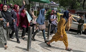 افغان خواتین کو صحت کی تعلیم حاصل کرنے سے روک دیا گیا