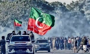 کیا حکومت اور پی ٹی آئی کے درمیان مذاکرات کے تمام راستے بند ہوچکے ہیں؟