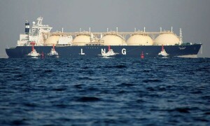 قطر سے 5 اضافی ایل این جی کارگوز کی خریداری ایک سال کیلئے موخر