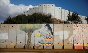 Israel claims striking Hezbollah &lsquo;smuggling routes&rsquo; on Syria-Lebanon border