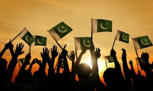 پاکستانی معیشت کی سمت سے متعلق امیدیں دگنی ہوگئیں، اپسوس