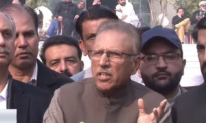 ستارے حرکت میں آگئے، ایک ڈیڑھ ماہ میں عمران خان رہا ہوجائیں گے، عارف علوی