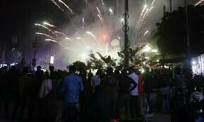 پاکستان میں بھی سال 2025 کا آغاز، مختلف شہروں میں آتش بازی