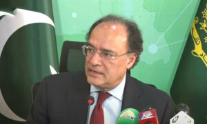 حکومتی اخراجات کم کر رہے ہیں، وفاقی وزارتوں اور اداروں میں ڈیڑھ لاکھ اسامیاں ختم کر دی گئیں، وزیر خزانہ