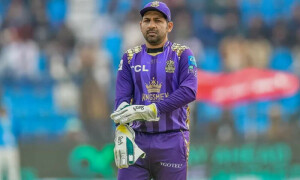 پی ایس ایل 10 میں سرفراز احمد کو کسی ٹیم نے منتخب نہیں کیا