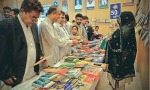 Gwadar police raid book stall, &lsquo;detain students&rsquo;