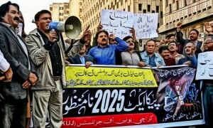 اداریہ: &rsquo;متنازع پیکا قانون کا مقصد جمہوریت کا گلا گھونٹنا ہے&lsquo;