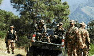 سیکیورٹی فورسز کی خیبرپختونخوا میں کارروائیاں، 10 خارجی دہشتگرد ہلاک