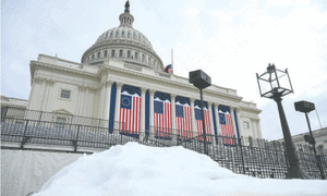 Trump&rsquo;s inauguration to be moved indoors due to cold