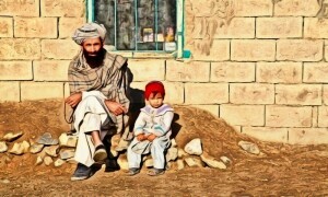 حکومت اور پی ٹی آئی کی کشیدگی کے درمیان پِستے افغان پناہ گزین