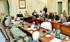 وزیراعظم کی مصروفیات کے باعث وفاقی وزرا کی تنخواہوں میں 150 فیصد تک اضافہ موخر