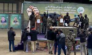 Hamas releases three Israeli captives