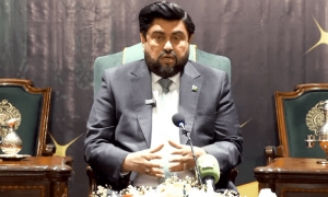 کراچی: ڈمپرز مافیا کے خلاف اب سڑکوں پر نکلوں گا، گورنر سندھ