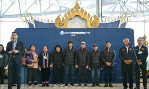 5 Thai captives freed by Hamas last month arrive in Bangkok