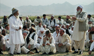 Elders, officials agree on joint efforts for peace in Karak