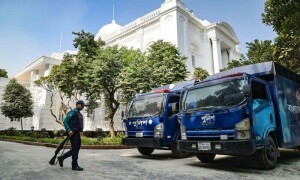 بنگلہ دیش کی یونیورسٹی میں طلبہ گروپوں میں مسلح تصادم، 150 افراد زخمی