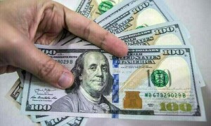 روپے کے مقابلے میں ڈالر کی قدر میں مسلسل تیسرے روز اضافہ