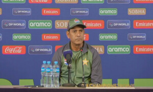 یہ نہیں ہوسکتا کہ ہارنے پر پوری ٹیم بدل دیں، ہیڈ کوچ عاقب جاوید ٹیم کو بہترین قرار دینے پر بضد