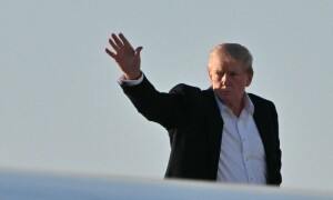 Trump&rsquo;s record-breaking flurry of executive orders