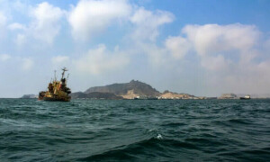 One dead, 180 missing after boats sink off Yemen, Djibouti