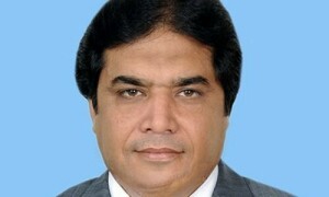 Govt to fund ML-1 rail line project if foreign funding unavailable: Hanif Abbasi