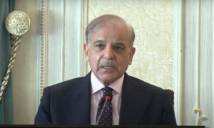 وزیراعظم کا بجلی کی قیمتوں میں کمی کے ذریعے فائدہ عوام کو منتقل کرنے کا فیصلہ