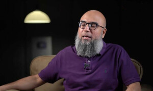 ایف آئی اے نے صحافی فرحان ملک کو گرفتار کرلیا