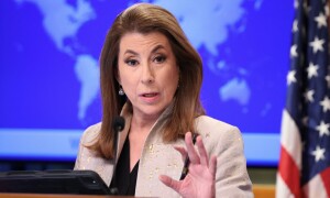 US continues review of visa policies for &lsquo;travel ban&rsquo;