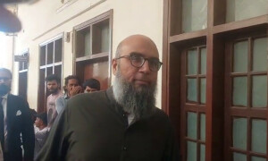 کراچی: صحافی فرحان ملک کا غیر ملکیوں سے فراڈ کے مقدمے میں 5 روزہ جسمانی ریمانڈ