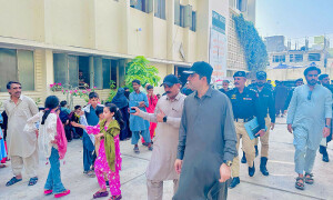 &lsquo;Forced repatriation&rsquo; of 16,138 Afghans begins in Karachi: authorities