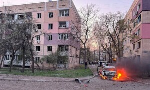 Russian missile strike kills 16 in Zelensky&rsquo;s home city