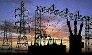 7.41 روپے کا ریلیف عارضی، وزیر توانائی کا بجلی کے بنیادی ٹیرف میں کمی نہ کرنے کا اعتراف