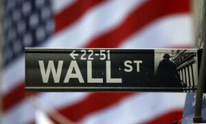 Fed chair warning, Chinese &lsquo;counter tariffs&rsquo; drive Wall Street rout