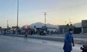 BNP-M demonstrators face tear gas, shelling amid sit-in near Quetta