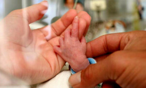 WHO calls on world to invest in reducing maternal, newborn deaths in Pakistan