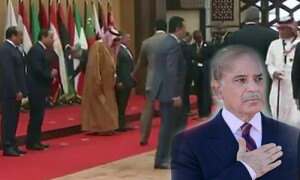 فیکٹ چیک: وائرل ویڈیو میں شہباز شریف کے اجلاس میں گرنے کا دعویٰ غلط ہے